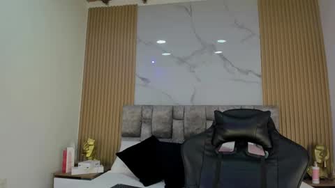 Snapshot of khalifa_fletcher chatting on 01-29-25, 11:46 khalifa online show from 01-29-25, 11:46