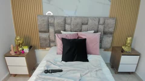 Snapshot of khalifa_fletcher chatting on 02-19-25, 11:04 khalifa online show from 02-19-25, 11:04