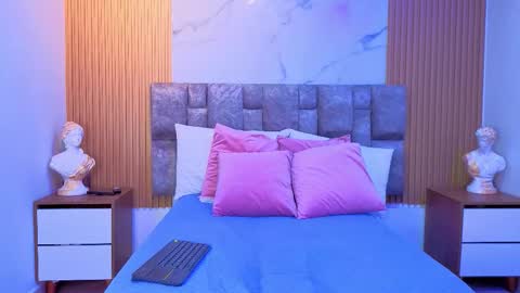 Snapshot of khalifa_fletcher chatting on 11-03-25, 01:29 khalifa online show from 11-03-25, 01:29