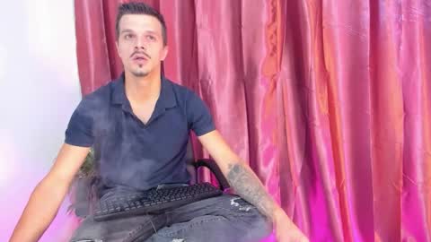 Snapshot of khatarsis2000 chatting on 09-24-25, 05:55 DonyBrown online show from 09-24-25, 05:55