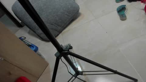 Kathe Hot online show from 12-18-24, 04:09