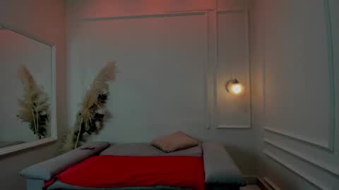 Kathe Hot online show from 12-24-24, 06:00