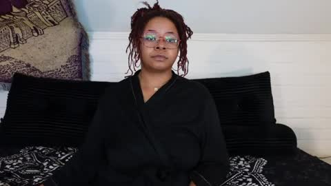 Snapshot of khayaparker chatting on 05-18-26, 03:18 Khaya online show from 05-18-26, 03:18