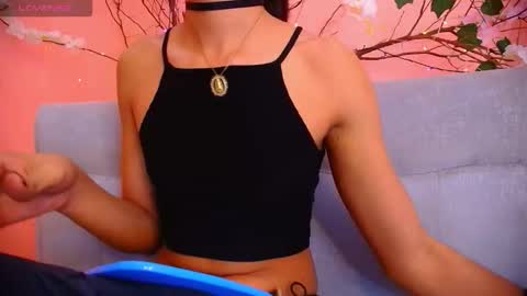 khelani_julls online show from 12-18-25, 12:11