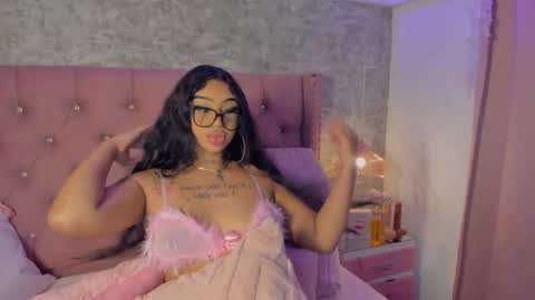 Khelany Isyy  online show from 02-11-26, 02:22