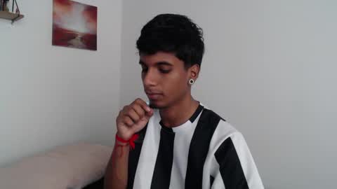 Snapshot of khevinlopezonig chatting on 01-31-25, 01:12 khevinlopezonig online show from 01-31-25, 01:12