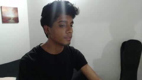 Snapshot of khevinlopezonig chatting on 02-15-25, 02:47 khevinlopezonig online show from 02-15-25, 02:47