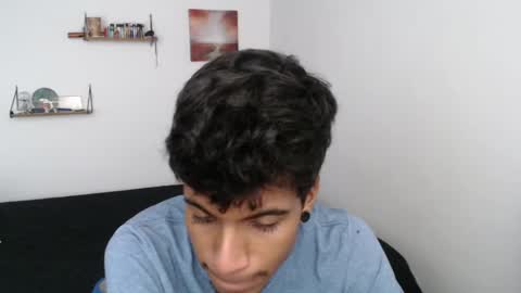 Snapshot of khevinlopezonig chatting on 02-19-25, 09:47 khevinlopezonig online show from 02-19-25, 09:47