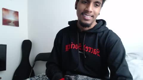 Snapshot of khevinlopezonig chatting on 10-10-25, 08:19 khevinlopezonig online show from 10-10-25, 08:19