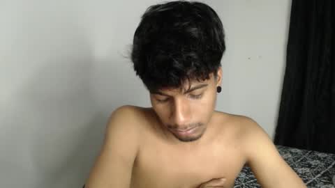 Snapshot of khevinlopezonig chatting on 10-15-25, 01:06 khevinlopezonig online show from 10-15-25, 01:06