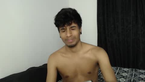 Snapshot of khevinlopezonig chatting on 10-24-25, 05:04 khevinlopezonig online show from 10-24-25, 05:04