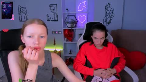 khloebeauty online show from 10-12-25, 07:02