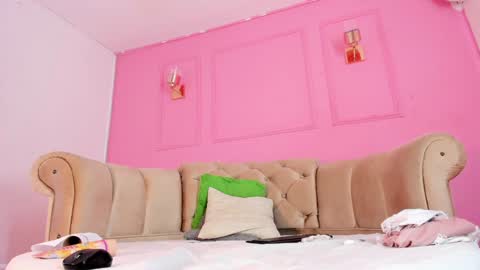 Khloe online show from 01-11-25, 07:28