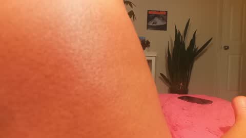 Snapshot of khloeexoxo chatting on 10-22-25, 07:30 Khloe online show from 10-22-25, 07:30