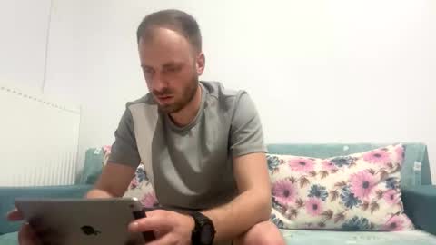 Snapshot of khloekross chatting on 03-16-26, 09:41 khloekross online show from 03-16-26, 09:41