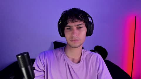 khozler_ online show from 01-05-25, 04:04