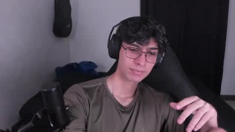 khozler_ online show from 09-30-25, 12:37