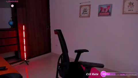 Snapshot of khris_secretary chatting on 11-20-25, 07:57 khris online show from 11-20-25, 07:57