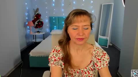 Snapshot of ki_wizz chatting on 12-21-25, 02:51 Ellie online show from 12-21-25, 02:51