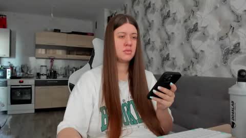 kianna_dior_ online show from 01-15-26, 07:02