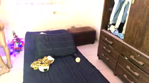 kiantwink online show from 12-27-24, 11:10