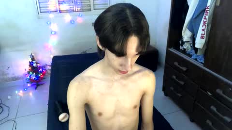 kiantwink online show from 12-29-24, 10:14