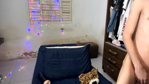 kiantwink online show from 02-17-25, 08:04