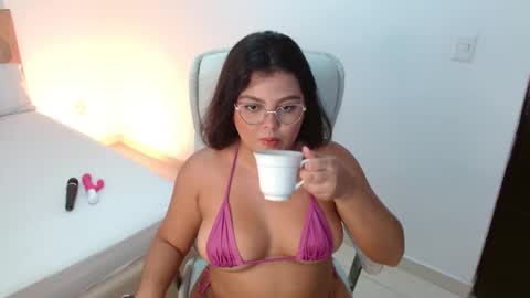 Kiara Evans online show from 09-16-25, 12:33