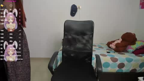 Evelyn online show from 12-31-24, 09:39