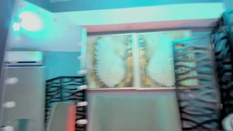 Snapshot of kiara_curls chatting on 05-02-26, 11:26 Kiara online show from 05-02-26, 11:26