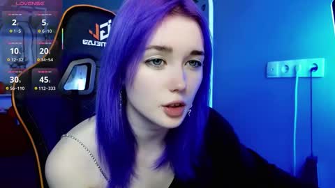 Snapshot of kiara_dream chatting on 11-02-25, 09:06 Kira online show from 11-02-25, 09:06