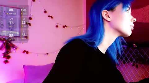 Snapshot of kiara_dream chatting on 12-17-25, 09:10 Kira online show from 12-17-25, 09:10