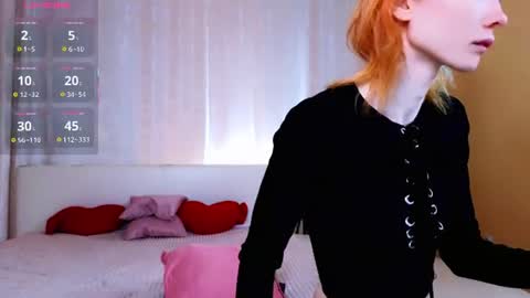 Snapshot of kiara_dream chatting on 06-13-26, 11:13 Kira online show from 06-13-26, 11:13