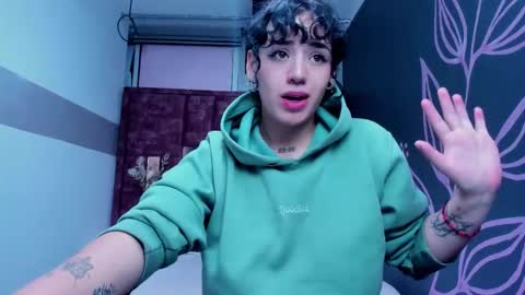 KIARA FOX online show from 03-15-26, 10:43