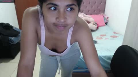 Kiara online show from 10-22-25, 07:02