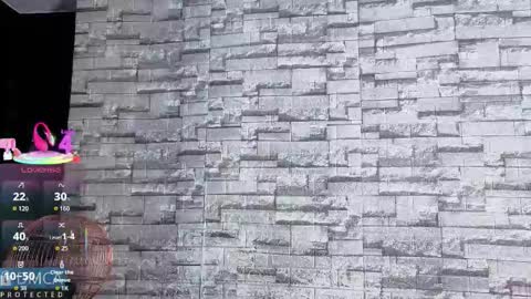 Kiara Zahiri online show from 12-22-25, 10:56