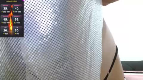 Snapshot of kiararider chatting on 03-08-25, 11:49 KiaraRider online show from 03-08-25, 11:49