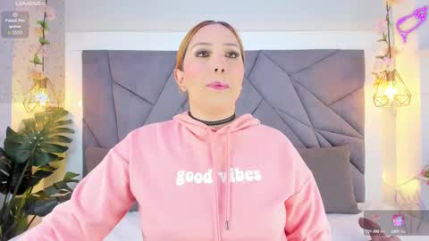 kiarha  online show from 09-10-25, 11:21