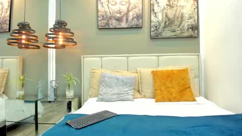 Kieran Derek online show from 12-15-25, 03:11