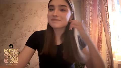 Snapshot of kierstentates chatting on 02-04-26, 01:50 Ola my name is Lissa Lets hit 10 Thumbs Up together online show from 02-04-26, 01:50