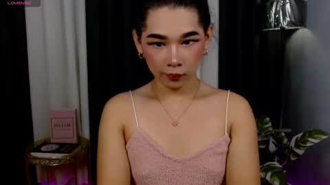 Snapshot of kiethmadison_miller chatting on 09-14-25, 11:59 Im Mia online show from 09-14-25, 11:59