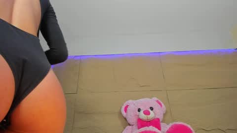 KIM COOPER online show from 02-22-25, 10:07