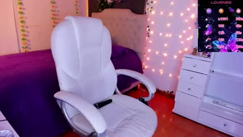 Snapshot of kiimsumi chatting on 10-03-25, 02:41 IGkimsumipark XKimsumip online show from 10-03-25, 02:41