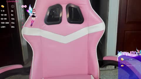 Snapshot of kiity_ebony chatting on 01-14-26, 02:28 KIITY online show from 01-14-26, 02:28