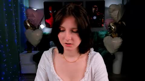 Kika online show from 03-02-26, 12:01