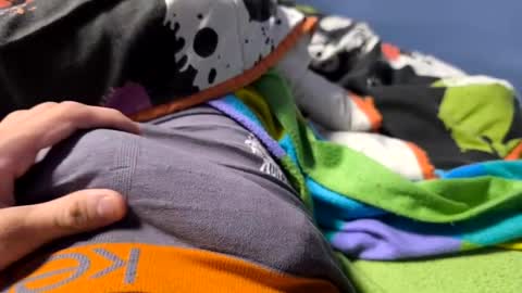 kike572183 online show from 04-14-26, 12:27