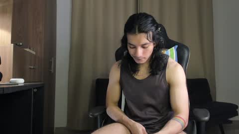 Snapshot of kikeruiz_19 chatting on 12-01-24, 08:53 kikeruiz 19 online show from 12-01-24, 08:53