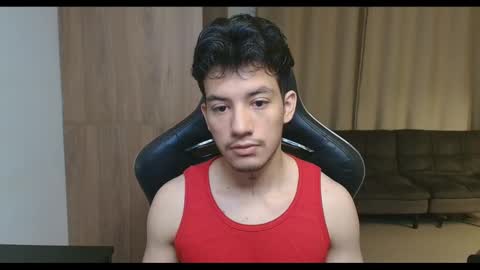 Snapshot of kikeruiz_19 chatting on 11-24-25, 04:40 kikeruiz 19 online show from 11-24-25, 04:40