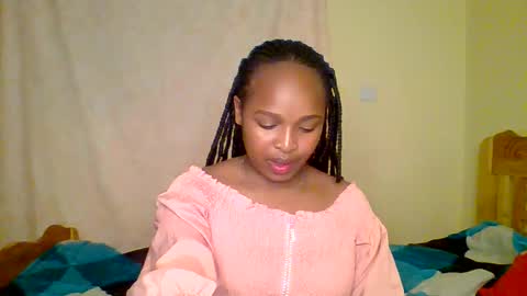 Snapshot of kiki_beby chatting on 05-05-26, 06:49 Angela online show from 05-05-26, 06:49