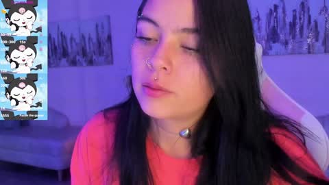 Snapshot of kiki_cams chatting on 01-27-25, 07:03 kIKI online show from 01-27-25, 07:03